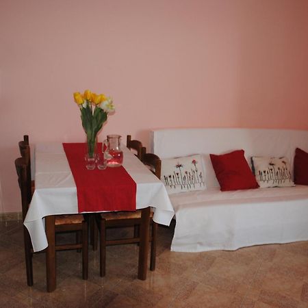 Apartment Mime Mimice Esterno foto